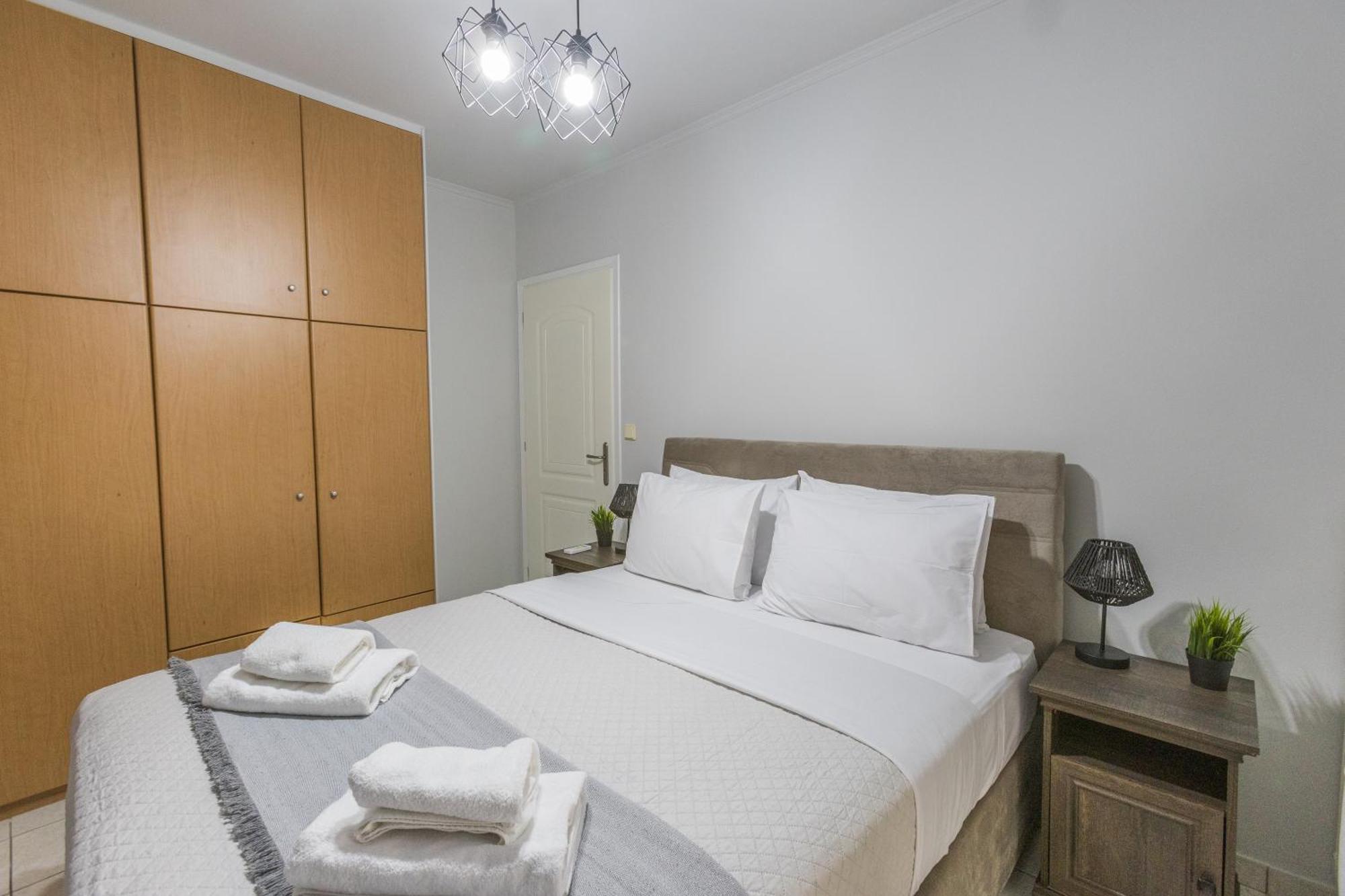 Ferienwohnung Raise Piraeus Harbor Flats Exterior foto