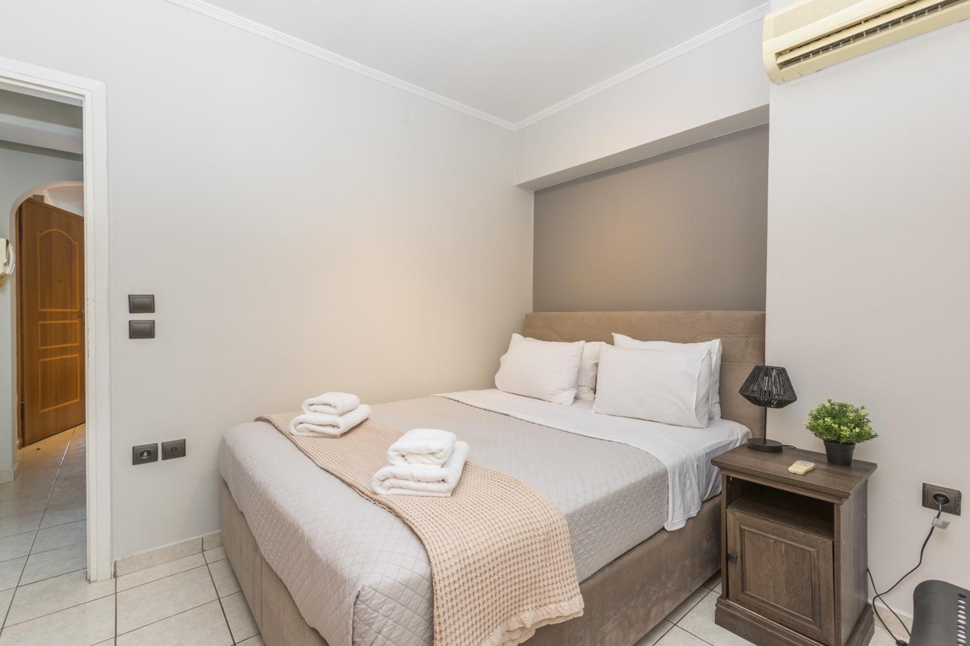 Ferienwohnung Raise Piraeus Harbor Flats Exterior foto